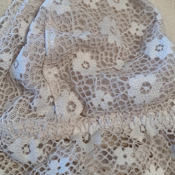 Victoria’s Secret Bralette - Picture 2 of 5